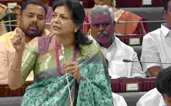 எம்எல்ஏக்களின் முதல் உரையை ‘கன்னிப் பேச்சு’ என குறிப்பிடாமல் ‘அறிமுக உரை’ என அழைக்க வேண்டும் : சௌமியா அன்புமணி கோரிக்கை
