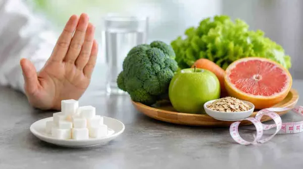 சர்க்கரையை குறைத்தால் உடலில் என்ன நடக்கும்? ஆரோக்கிய நிபுணர்கள் கூறும் முக்கிய தகவல்கள்