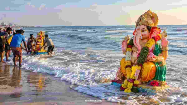 பட்டினப்பாக்கம், நீலாங்கரையில் விநாயகர் சிலை கரைக்க தடை: பசுமை தீர்ப்பாயம் உத்தரவு
