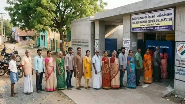 மதுராந்தகம், தாராபுரத்தில் பரபரப்பான வாக்குப்பதிவு: 2 தொகுதிகளிலும் வாக்காளர்கள் ஆர்வம்