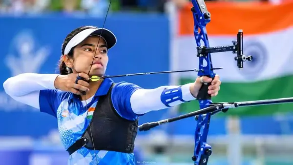வில்வித்தையில் தங்கம் வென்ற குங்கும் மோஹோத்: பதக்கப் பட்டியலில் இந்தியா 5-வது இடம்